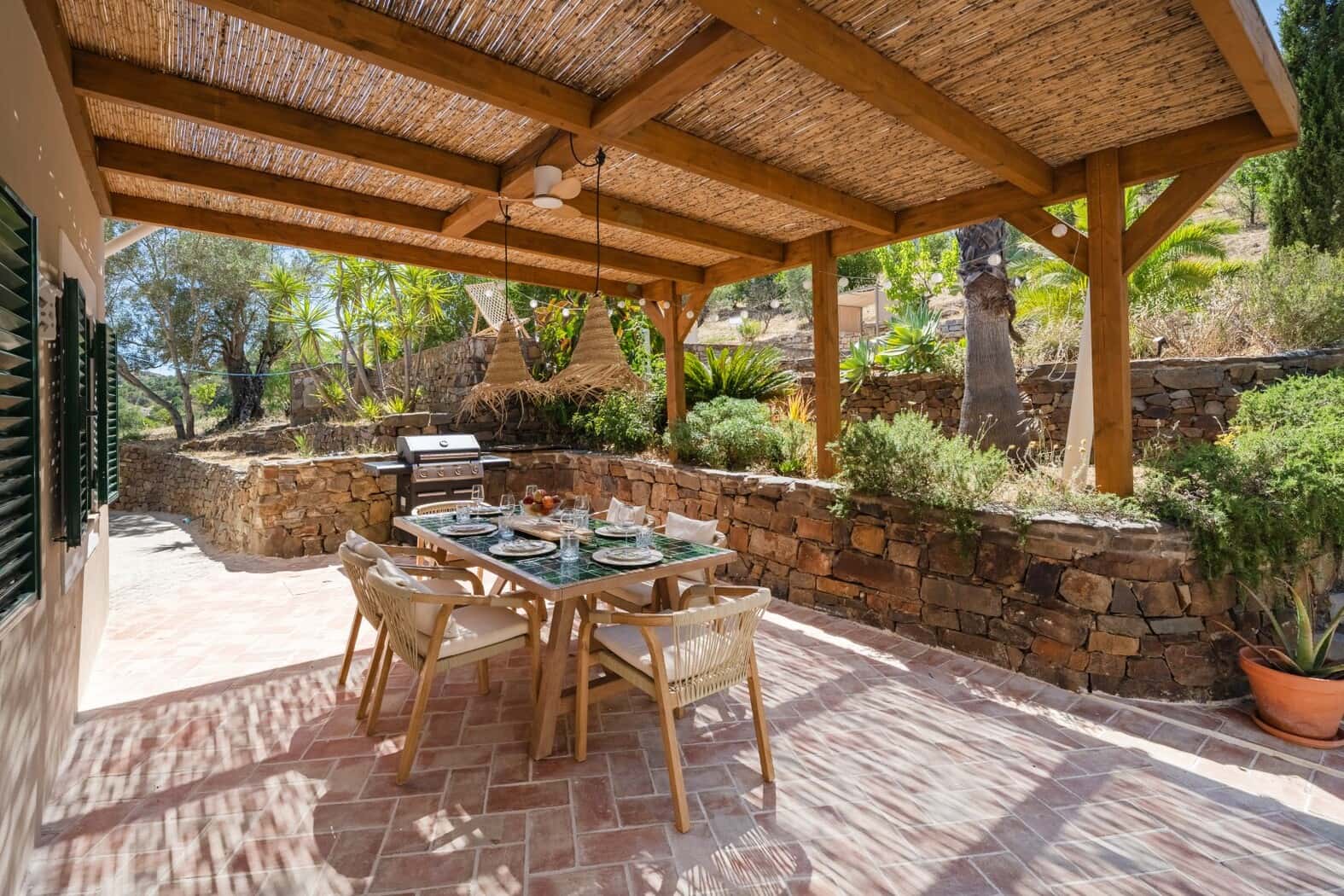 Casa Oliveira