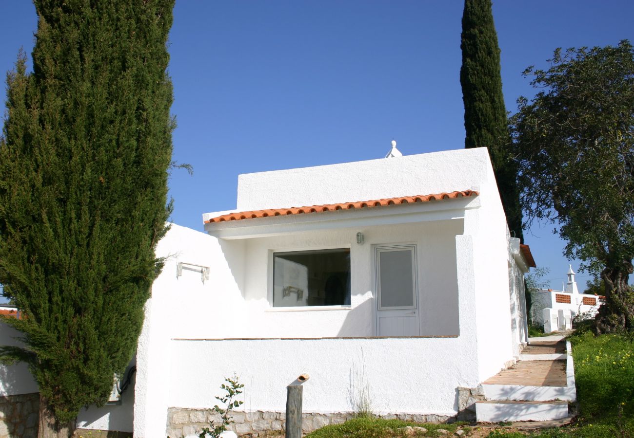 Huis in Guia - Casa Estrelita by Portucasa