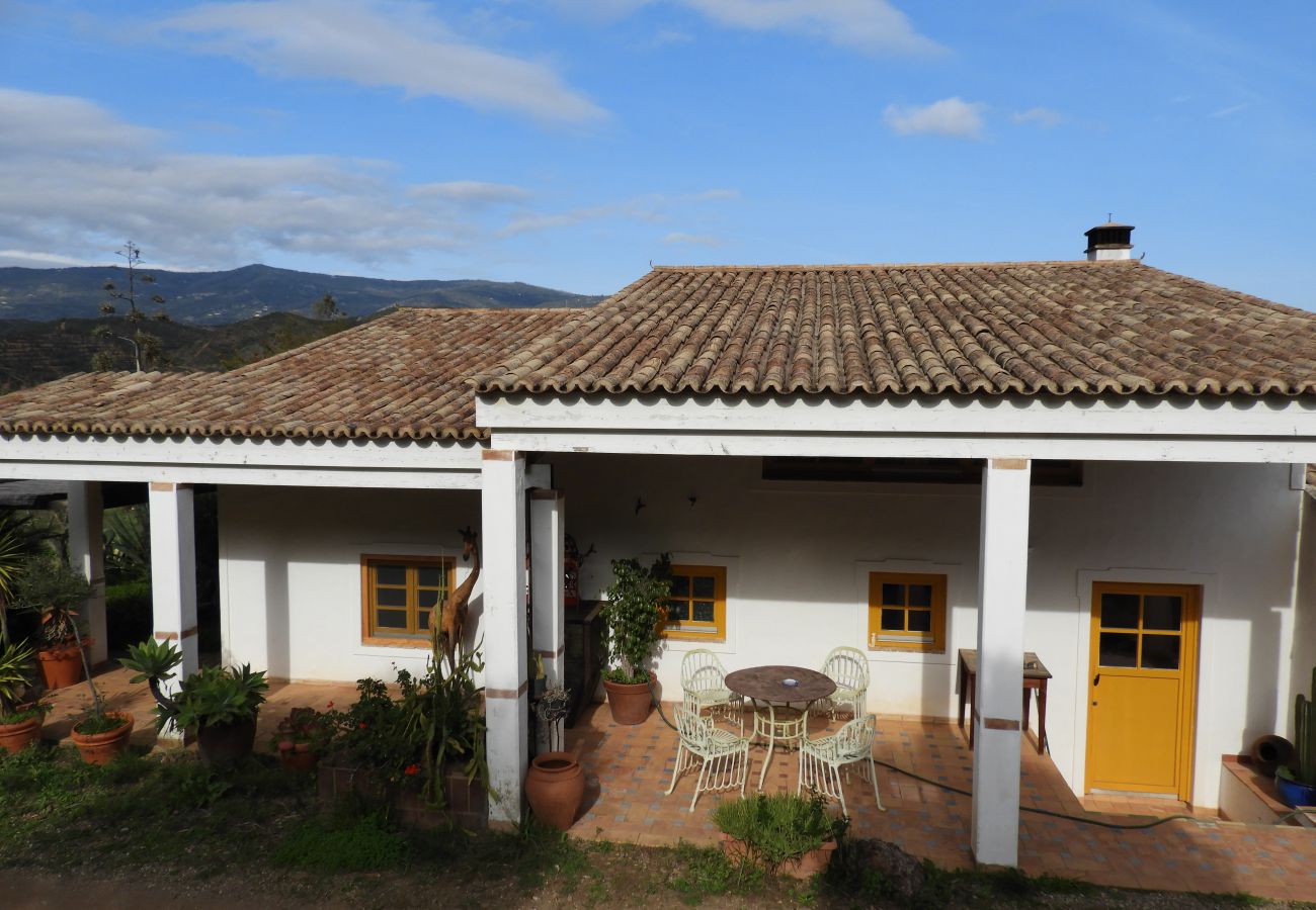 Villa in Monchique - Casa Andorinha by Portucasa